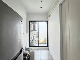 1 Bedroom Apartment for sale at The Tree Interchange, Bang Sue