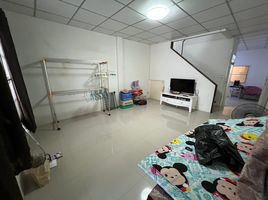 2 спален Таунхаус на продажу в Baan Phuttachad, Bang Rak Yai