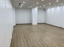69 кв.м. Office for rent at Chao Phraya Tower, Bang Rak