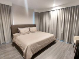 2 Bedroom Condo for sale at Ideo Mobi Sukhumvit 40, Phra Khanong