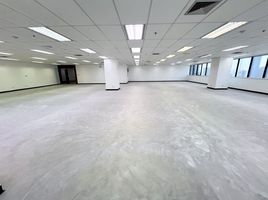 327.71 m² Office for rent at Ital Thai Tower, Bang Kapi