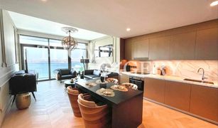 2 Bedrooms Apartment for sale in EMAAR Beachfront, Dubai Beach Vista