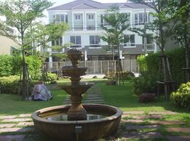 3 Bedroom Townhouse for sale at Baan Rock Garden Meng Jai, Wang Thonglang, Wang Thong Lang