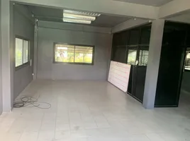 3 спален Склад for sale in Самутпракан, Bang Pla, Bang Phli, Самутпракан