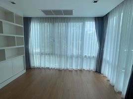 4 Bedroom Apartment for rent at Belgravia Residences, Khlong Tan