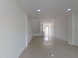 4 Bedroom Townhouse for sale in Suan Luang, Suan Luang, Suan Luang