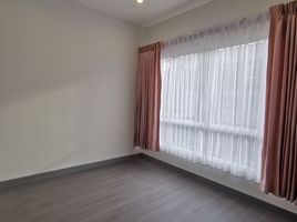 3 Bedroom Townhouse for rent at Sammakorn Avenue Chaiyapruek-Wongwaen, Lam Pho