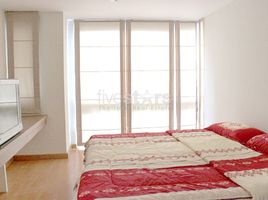 2 Schlafzimmer Appartement zu vermieten im Serene Place Sukhumvit 24, Khlong Tan