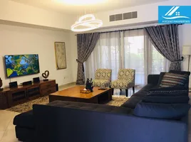 4 बेडरूम विला for sale at Bayti Townhouses, Al Hamra Village