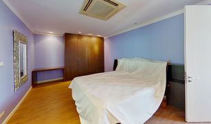 4 Bedrooms Condo for sale in Bang Phongphang, Bangkok PM Riverside