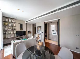 2 Schlafzimmer Wohnung zu verkaufen im The Diplomat 39, Khlong Tan Nuea