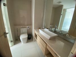 Studio Condo for sale at The Riviera Wongamat, Na Kluea, Pattaya