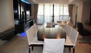 1 Bedroom Condo for sale in Khlong Toei Nuea, Bangkok Las Colinas