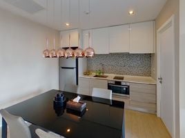 1 Bedroom Apartment for sale at The Room Sukhumvit 21, Khlong Toei Nuea