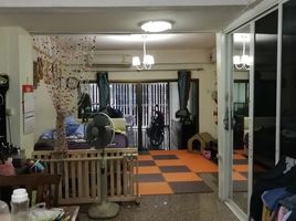 2 Schlafzimmer Reihenhaus zu verkaufen in Bang Bon, Bangkok, Bang Bon