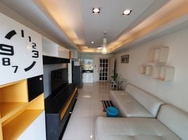 1 Schlafzimmer Wohnung zu vermieten im Premier Place Condominium, Suan Luang, Suan Luang