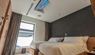 3 Bedrooms Apartment for sale in Karon, Phuket Kata Rocks