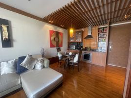 1 Bedroom Condo for sale at Baan Siriyenakat, Thung Mahamek