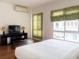 3 Schlafzimmer Haus zu verkaufen im Siwalee Meechok, San Phisuea, Mueang Chiang Mai