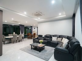 6 Schlafzimmer Villa zu verkaufen in Thalang, Phuket, Choeng Thale, Thalang, Phuket, Thailand