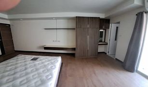 Studio Wohnung zu verkaufen in Nong Prue, Pattaya Pattaya Beach Condo