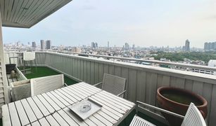 2 Bedrooms Condo for sale in Thung Wat Don, Bangkok Sathorn Happy Land Tower