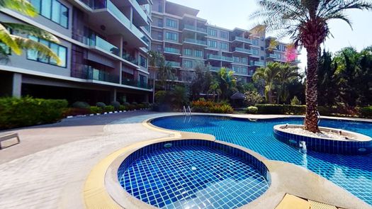 Fotos 1 of the สระว่ายน้ำ at The Resort Condominium 
