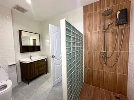 3 Bedroom House for sale at Central Park 2 Pattaya, Nong Prue