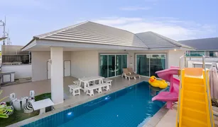 3 Bedrooms Villa for sale in Cha-Am, Phetchaburi Serene Nara