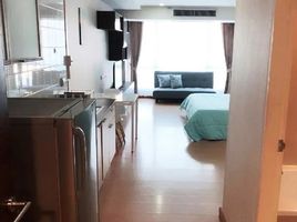 Studio Wohnung zu verkaufen im The Trendy Condominium, Khlong Toei Nuea