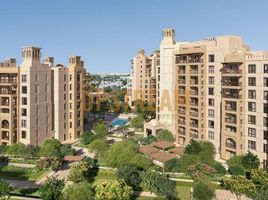 2 Bedroom Apartment for sale at Lamaa, Madinat Jumeirah Living