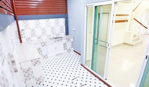 Chorakhe Bua, ဘန်ကောက် Premium Place Kaset - Nawamin 2 တွင် 3 အိပ်ခန်းများ တိုက်တန်း ရောင်းရန်အတွက်
