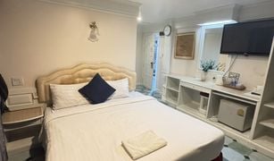 Гостиница, Студия на продажу в Патонг, Пхукет Patong Social Hotel, Patong Beach