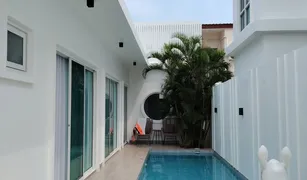 3 Bedrooms Villa for sale in Hua Hin City, Hua Hin 