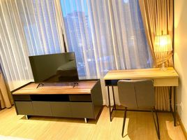 2 Bedroom Apartment for rent at The Emporio Place, Khlong Tan