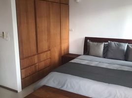 2 Schlafzimmer Reihenhaus zu vermieten im East Bangtao Ville, Thep Krasattri, Thalang