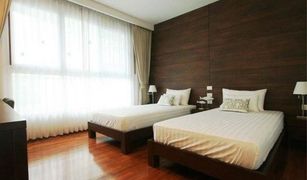 3 Bedrooms Condo for sale in Khlong Toei Nuea, Bangkok Chodtayakorn