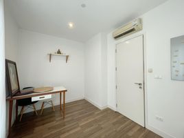 2 Schlafzimmer Wohnung zu verkaufen im The Room Sukhumvit 62, Bang Chak