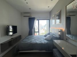 1 Schlafzimmer Wohnung zu vermieten im The Crest Sukhumvit 34, Khlong Tan