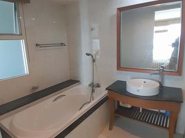 2 Bedroom Apartment for rent at The Bangkok Sukhumvit 61, Khlong Tan Nuea, Watthana