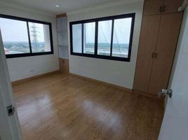 2 Schlafzimmer Wohnung zu verkaufen im Nontee Parkville , Lat Sawai, Lam Luk Ka, Pathum Thani