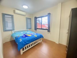 3 Schlafzimmer Reihenhaus zu vermieten im Baan Piyo Huahin, Nong Kae, Hua Hin, Prachuap Khiri Khan