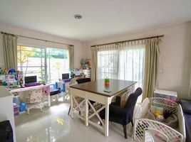 3 спален Дом на продажу в Mantana Rama 9-Srinakarin, Hua Mak