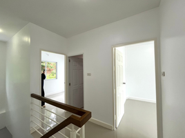 2 спален Таунхаус for sale in Mueang Krabi Краби, Thap Prik, Mueang Krabi, Краби
