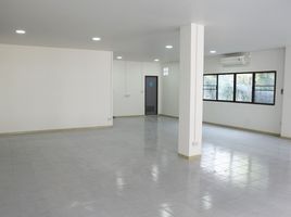  Einzelhandelsfläche zu vermieten im Pacific Apartment S36, Khlong Tan, Khlong Toei