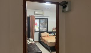 Hin Lek Fai, ဟွာဟင်း Baan Phutawan တွင် 2 အိပ်ခန်းများ တိုက်တန်း ရောင်းရန်အတွက်