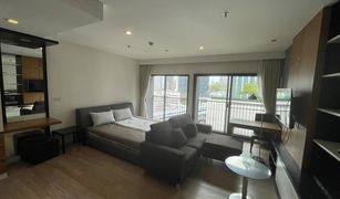 Studio Condo for sale in Khlong Tan, Bangkok Noble Remix