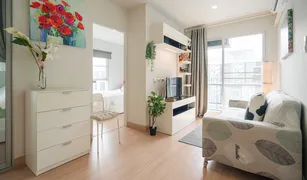 2 Bedrooms Condo for sale in Bang Na, Bangkok Deco Condominium