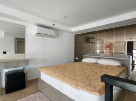 1 Schlafzimmer Wohnung zu vermieten im The Rich Rama 9-Srinakarin, Suan Luang