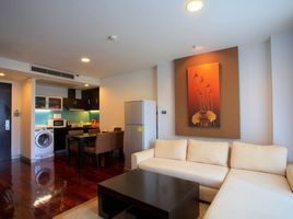 2 Schlafzimmer Wohnung zu vermieten im Mona Suite, Khlong Toei Nuea